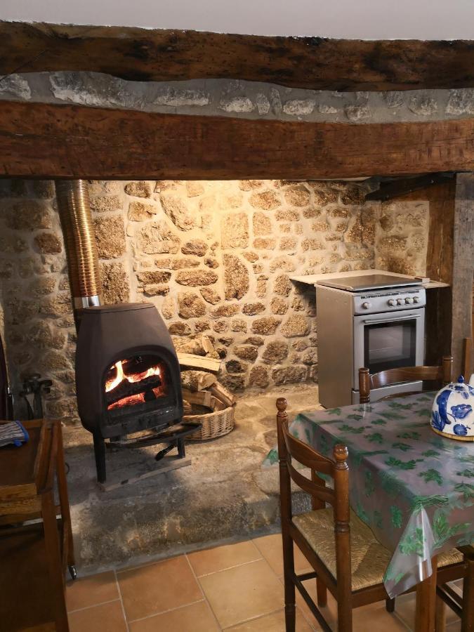 Escale Nature Saint-Angel (Correze) Exterior foto