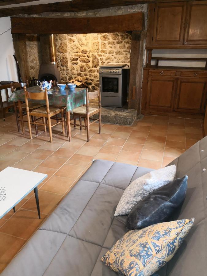 Escale Nature Saint-Angel (Correze) Exterior foto
