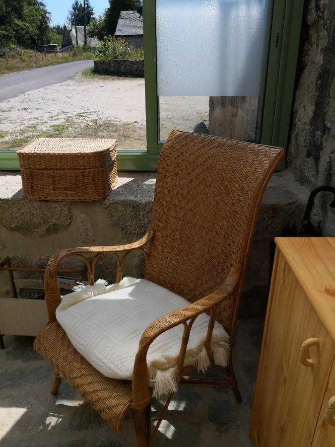 Escale Nature Saint-Angel (Correze) Exterior foto